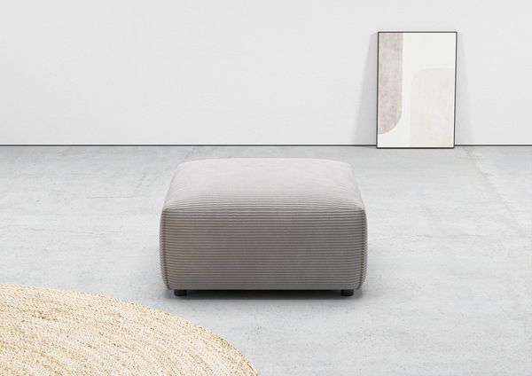andas Hocker Glimminge auch in Breitcord, Feincord und Easy care-Bezug, passend zur Serie "Glimminge"