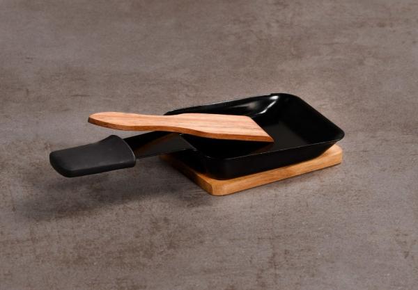 8er Set Raclette Brettchen Untersetzer für Raclette-Schalen aus Akazie Bild 2