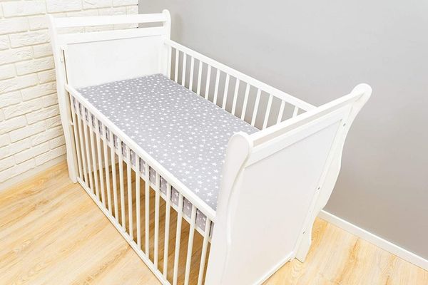Amilian Spannbettlaken Spannbetttuch für Babybett Kinderbett Baby 100% Baumwolle 120x60 cm, Gummizug: an den Ecken, in vielen Mustern erhältlich
