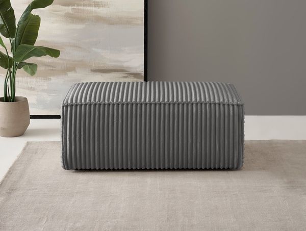 OTTO home Hocker FINNLEY, Polsterhocker in Bouclé, Struktur fein u. Mega Cord verfügbar, passend zur Polster-Serie Finnley