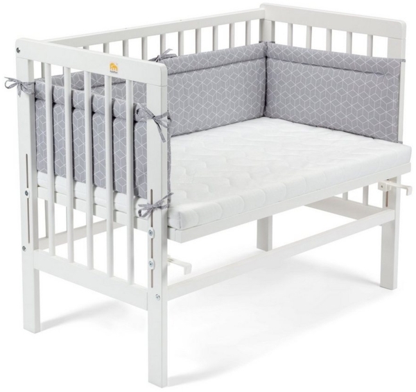 Fabimax 'BASIC' Beistellbett weiß, inkl. Matratze 'CLASSIC' und Nestchen 'Würfel' grau