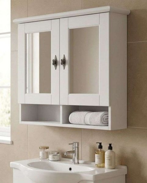 OTTO home Badezimmerspiegelschrank Rauna aus massiver Kiefer, Breite 64 cm, mit Spiegel, made in EU