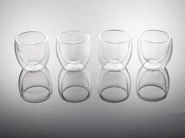 Hanseküche Espressoglas Doppelwandige Espressotassen 4er Set (4x80 ml), 1-tlg, Borosilikatglas, Hartes Borosilikatglas, Wärmehaltend