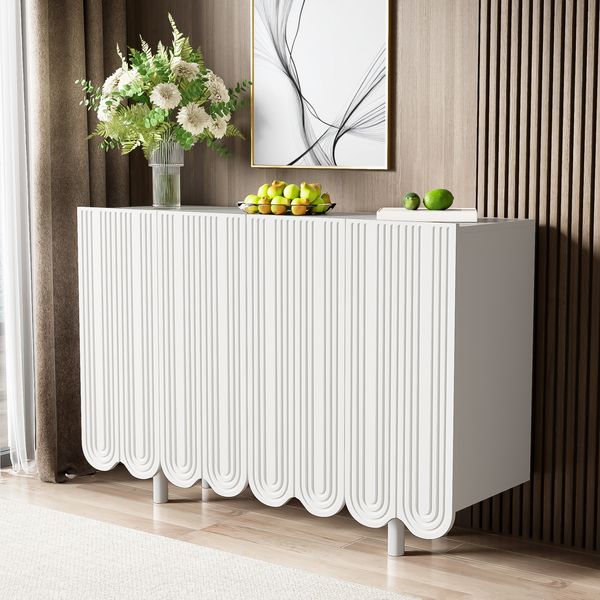 Sideboard, tropfenförmiges Sideboard mit geformten Türen und Soft-Close-Scharnieren.