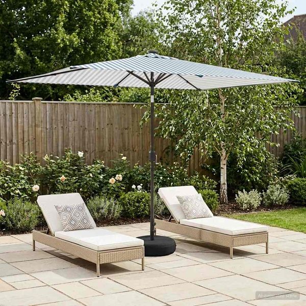 vidaXL Gartenparasol mit LED-Lichtern und Sockel 200 x 300 cm 42036248