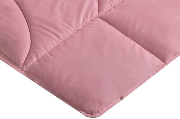 OTTO home Microfaserbettdecke Microlux, Bettdecke 135x200 cm und Übergrößen bis 240x220cm, Füllung: Feuchtigkeitsregulierende 3D Klimafaser (Polyester), Bezug: Microfaser-Feinbatist, fest versteppter Bezug - keine Bettwäsche nötig, Sommer, Winter Bild 3