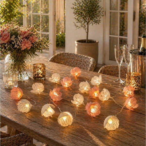 MARELIDA LED-Lichterkette Blumen Blumengirlande 15 weiße u. rosa Blüten Timer L: 1,4m für Außen, 15-flammig
