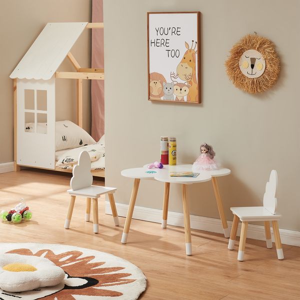 Kindersitzgruppe Epim mit Wolkendesign Weiß [en. casa]