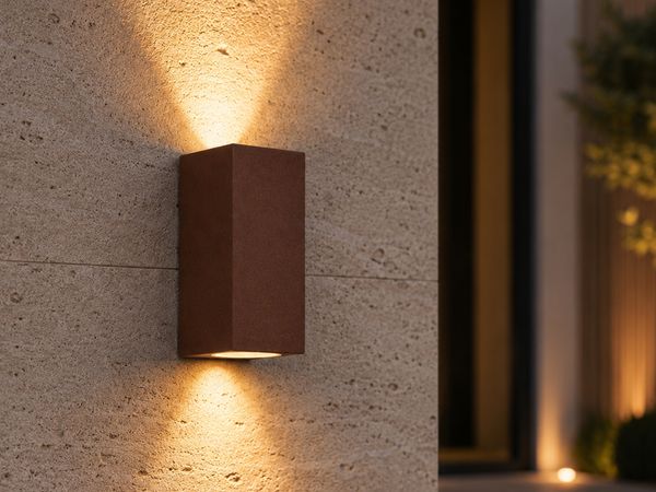 Eckige Außenwandleuchte Up and Down Rostoptik mit GU10 LED, Höhe 15cm
