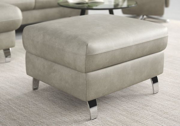 sit&more Stauraumhocker Grenoble, mit Stauraum und satinierten Füßen