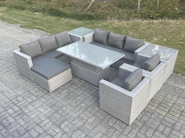 Fimous Polyrattan Essgruppe Gartenmöbel Set Höhe verstellbar Esstisch Set mit Sofa 2 Sessel 2 Beistelltisch Großer Fußhocker Helles Grau