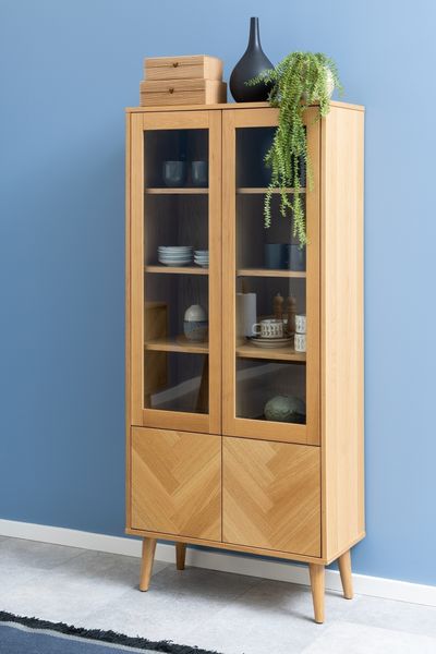Glasvitrine >Nagano< in Eiche, MDF - 80x178x37cm (BxHxT)