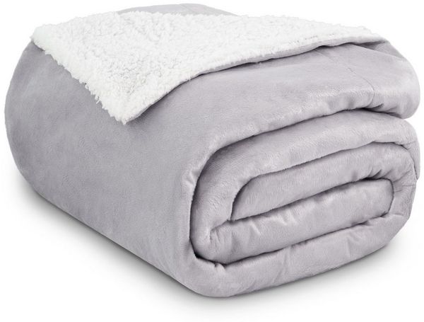 Wohndecke in Lammfell-Optik Kuscheldecke weich & flauschig - Sherpa Fleecedecke, Gräfenstayn, Warme Wolldecke & Sofaüberwurf Tagesdecke für Couch & Sofa