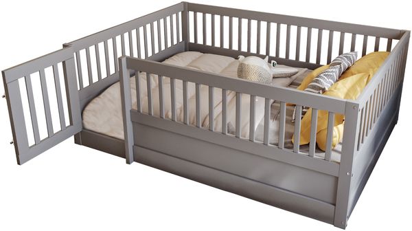 Bett 140x200 cm ohne Matratze, Kinder-Bodenbett aus Holz in Grau mit Schutzgitter und Tür Bild 7