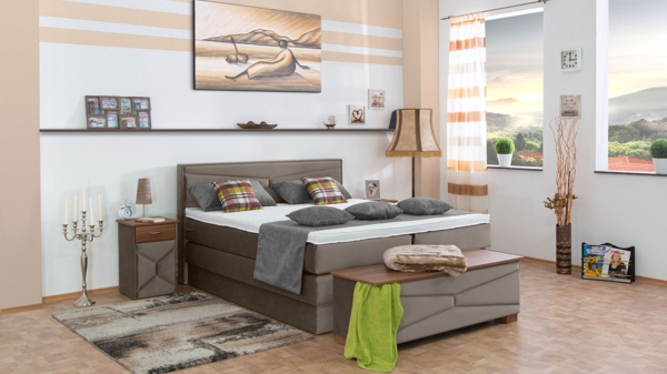 Meisterbetten Boxspringbett Dion 200x200 in VS-Sand, Matratzenbezug Nano, Ergoflex-Topper Bild 1