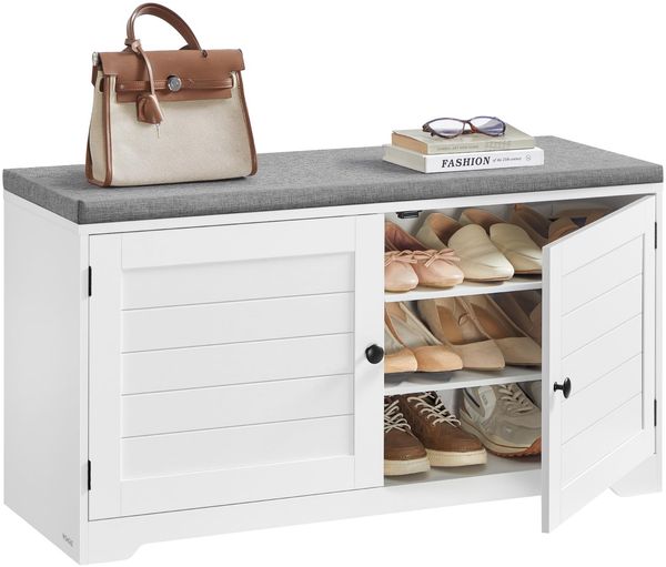 VASAGLE Schuhbank, 3 Ebenen, Sitzbank mit Stauraum, Türen und Sitzkissen, Schuhregal mit höhenverstellbaren Ablagen, 35,5 x 101 x 52,5 cm, für Flur Schlafzimmer, wolkenweiß-Taubengrau LSB044W01