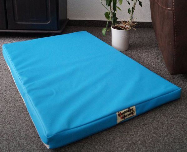 Hundebettenmanufaktur Hundematratze beidseitig Kunstleder Höhe 5 cm Farbe und Größe wählbar