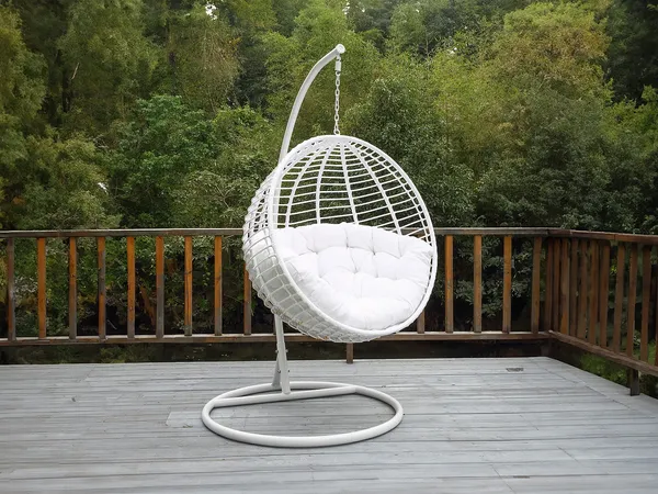 Vente-unique - BONTOC Leisure furniture for garden Harz Weiß - B 105 cm x H 197 cm x L 112 cm