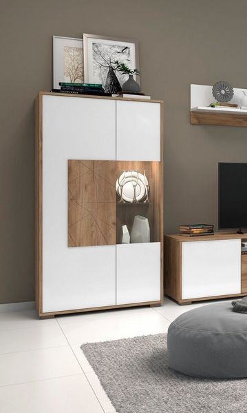 OTTO home Vitrine Stela mit Push-to-open und Soft-Close-Funktion