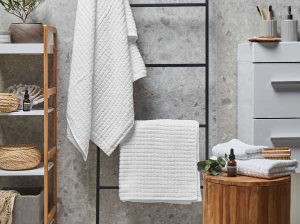 Badehandtuch 4er Set Weiß Baumwolle 30x50 cm 50x100 cm 70x140 cm 100x150 cm Bild 3