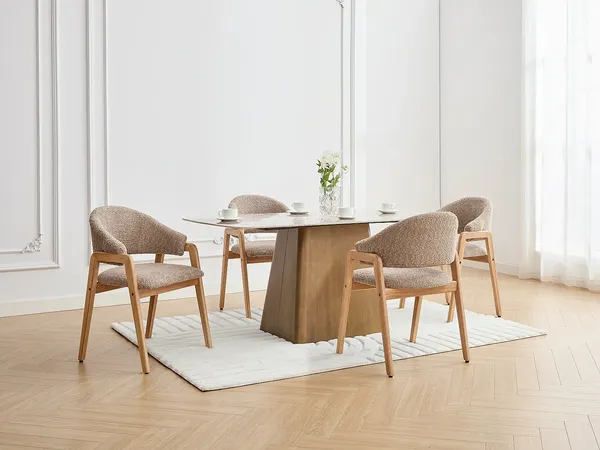 Vente-unique - SOLUNA Stuhl Stoff Schokoladenbraun - B 53,5 cm x H 82 cm x L 56 cm