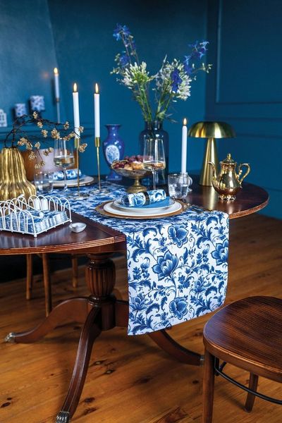 Ambiente® Topflappen Delft Blue florals, (2-tlg, 2-teilig), hitzebeständig wattiert Pfannen Untersetzer ca. 20x20cm