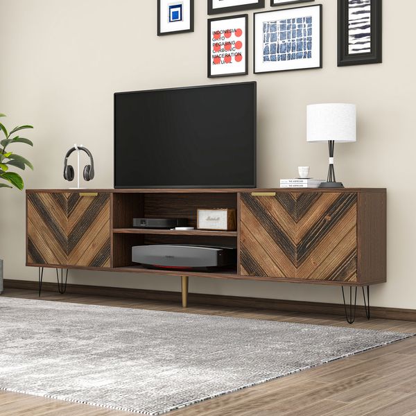 TV-Lowboard 155 x 38 x 48 cm aus Spanplatte in Natur mit 2 Türen, Eisenfüßen & goldfarbenen Griffen