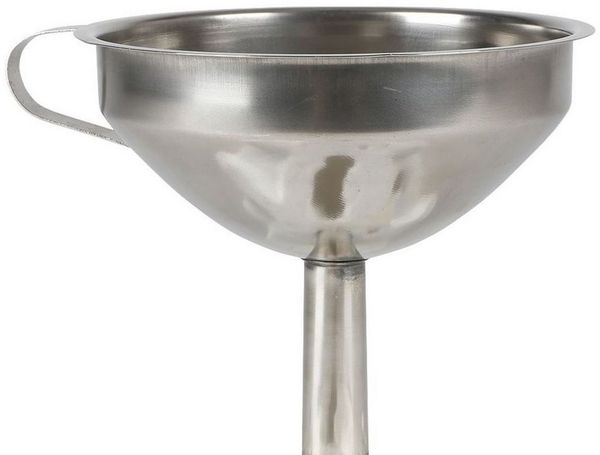 Trichter 13cm aus Edelstahl mit Sieb Einfüllhilfe Flaschentrichter Fülltrichter