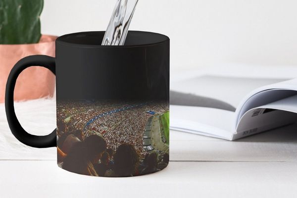 MuchoWow Tasse Stadion - Öffentlich - Fußball, 1-tlg, Keramik, Farbwechsel, Kaffee Tassen, Teetasse, Zaubertasse, Geschenk