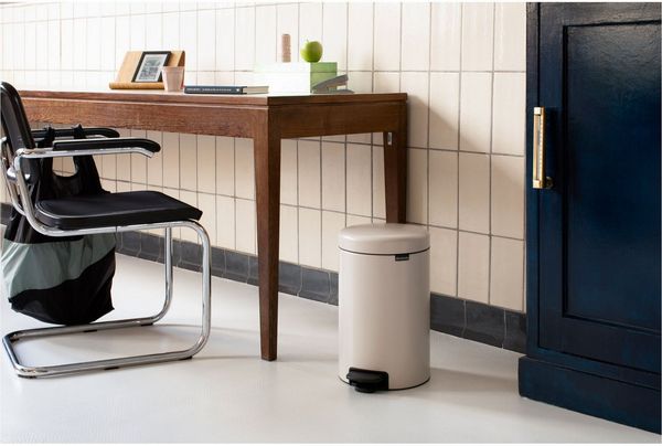 Brabantia 'NewIcon' Treteimer, Soft Beige, 12 Liter Bild 2