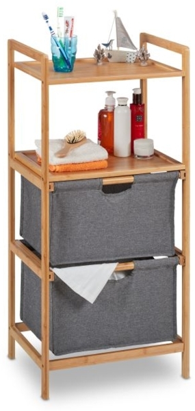 Badregal mit Wäschekörben