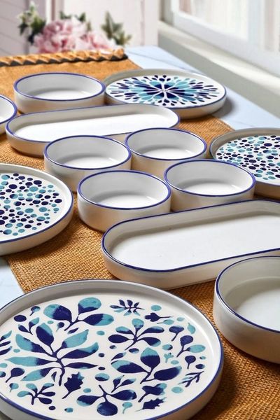 Hermia Concept Geschirr-Set 6 Tellern, 2 Platten und 6 Schüsseln Dieses Set 100 % Keramik (14-tlg), 6 Personen, Keramik, Steinzeug, spülmaschinenfest und mikrowellengeeignet