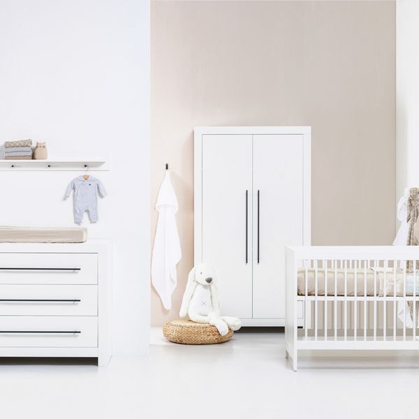 Europe Baby Vittoria III Babyzimmer Weiß | Kommode - Material: Plattenmaterial - Babypark. de