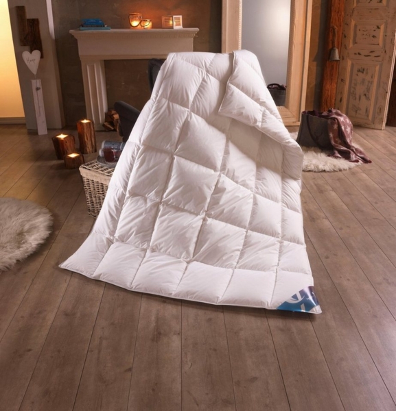 Häussling - Hjemme Hygge medium - Ganzjahres Kassettenbett 90er Daunen 135x200 cm,