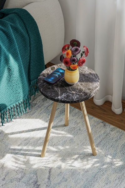 Runder Beistelltisch mit Holzbeinen 34 x 34 cm Spanplatte Schwarz 89866728 [en. casa]