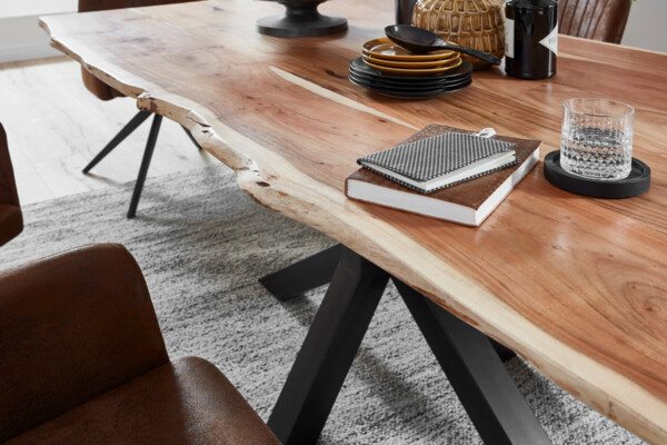 Baumkante Esstisch Akazienholz massiv Metallgestell Natur 160x85 cm schwarz QUINCY 524779 Bild 8