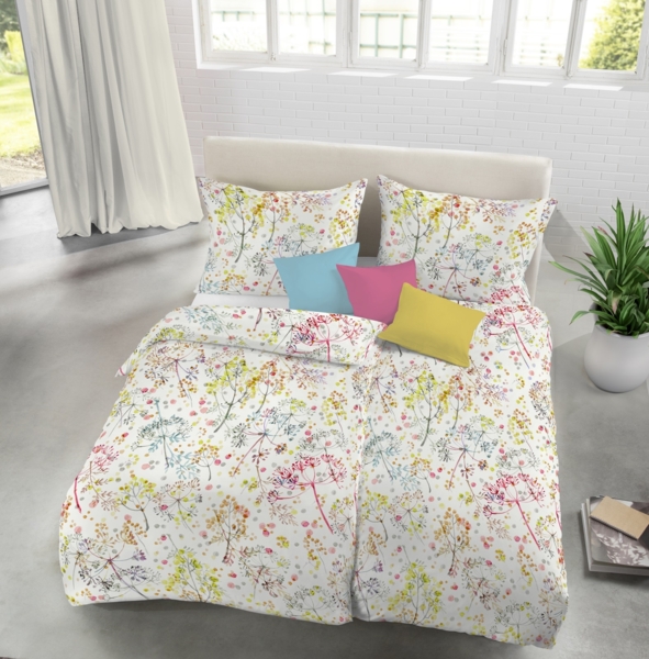 Fleuresse Mako-Satin Bettwäsche 135x200 Blütendolden Aquarell bunt 114583-9