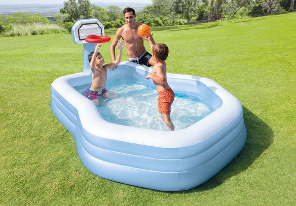 Intex Swim Center™ Shootin' Hoops Family Pool