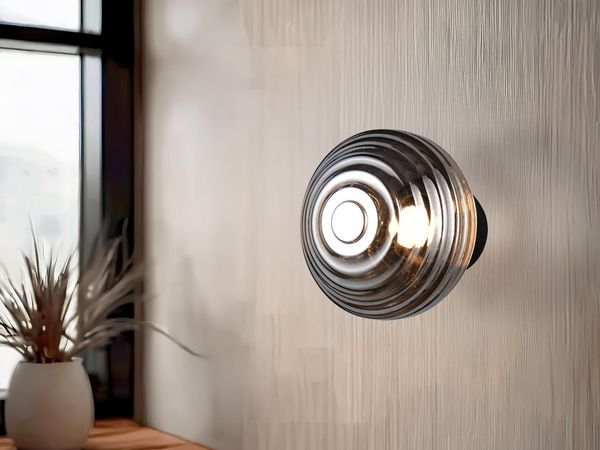 Akku Wandleuchte EARL mit Rauchglas Lampenschirm dimmbar, Ø 15,5cm