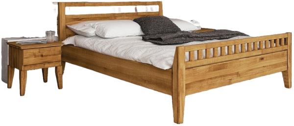 Bett Sydo 6 aus Wildeiche massiv 160x200 cm mit Holzkopfteil und hohem Fußteil