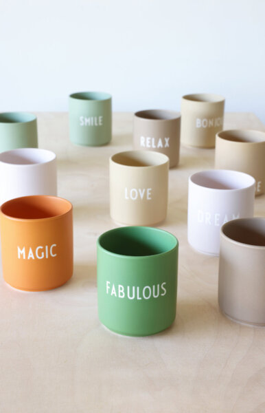 Design Letters Becher Favourite Cup Fabulous Green Tendril 10101002GTENFABULOU Bild 3