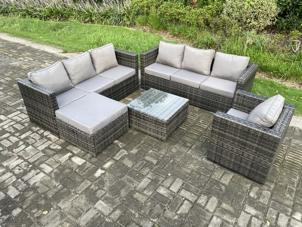 Fimous Rattan Gartenmöbel Sofa Set mit Sessel Quadratischer Couchtisch Großer Hocker Indoor Outdoor 8-Sitzer Rattan Set Dunkelgrau Gemischt