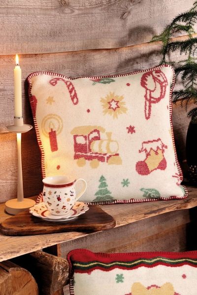 Villeroy & Boch Dekokissen Villeroy & Boch Weihnachtskissen "Toy’s Delight" wunderschöne Motive