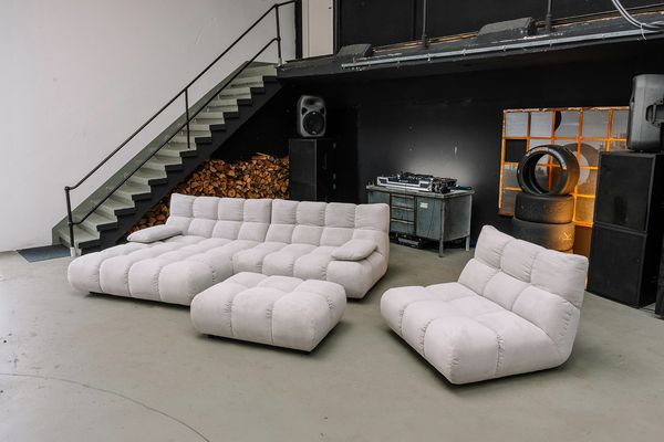 KAWOLA Sitzgruppe VIVIEN Ecksofa links Drehsessel Hockerbank Feincord silber 85 x 359 x 510 cm