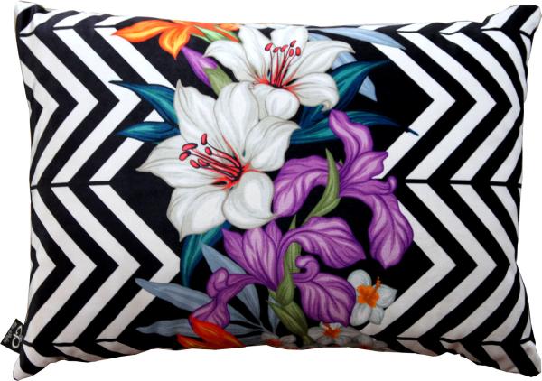 Casa Padrino Wohnzimmer Kissen Georgia Flowers Schwarz / Weiß / Mehrfarbig Lilie 35 x 55 cm - Feinster Samtstoff - Luxus Deko Accessoires