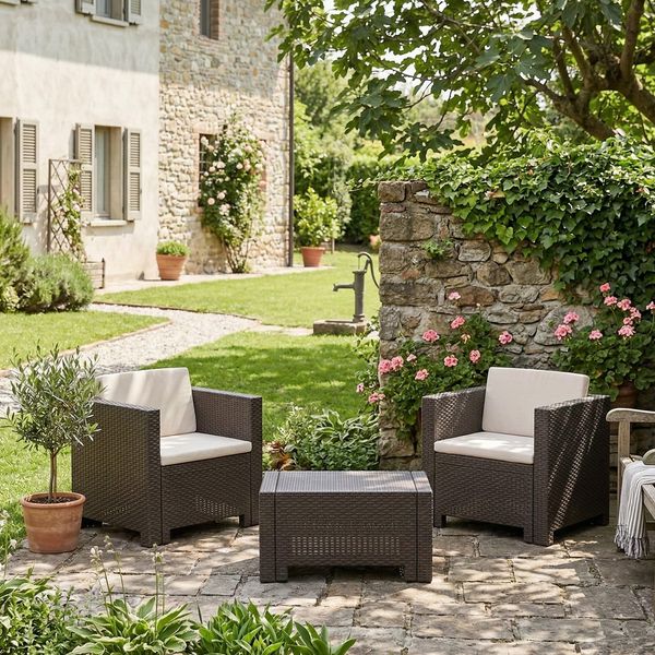 Dmora - Loungeset für draußen Ganimede, Outdoor-Lounge mit Couchtisch, Terrassenset mit Kissen, Gartenkomposition mit Sofa und Sesseln, Made in Italy, Braun