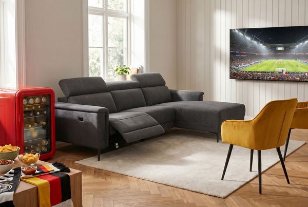Places of Style Ecksofa Lund, L-Form, 261cm, mit man. o. elektr. Relaxfunktion und USB/ Kopfteilverstellg