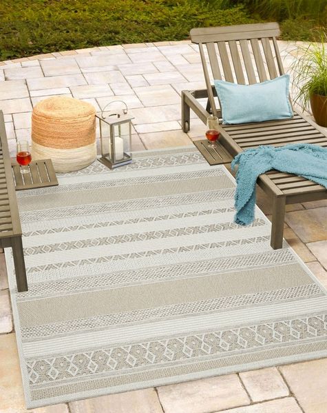the carpet Calgary - robuster Teppich, Flachgewebe, modernes Design, ideal für Küche und Esszimmer, Vintage-Optik, Boho-Style, besonders flach, auch für den Außenbereich, Beige, 200x280 cm