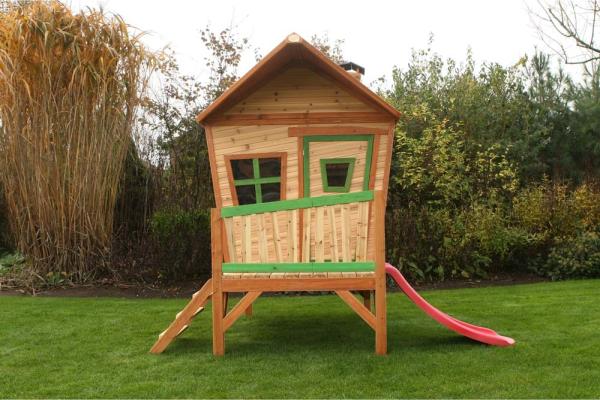 Axi Holz Kinderspielhaus Iris inkl. Veranda & Rutsche | Natur | 180x118x223 cm