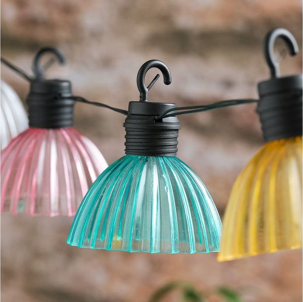 Lights4fun LED-Lichterkette Solar Lichterkette Pastellfarben „Lustre“ – 10 warmweiße LEDs, 8 Effek